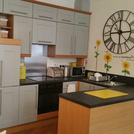 Madge House Ashbourne Apartment Ашбърн Екстериор снимка