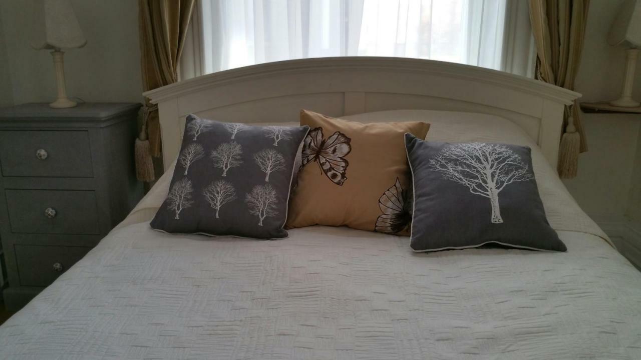 Madge House Ashbourne Apartment Ашбърн Екстериор снимка